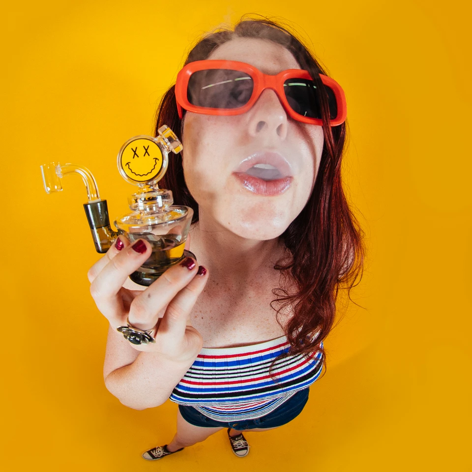 Goody Glass Big Face Mini Dab Rig 4Piece Kit - T Black/Smoke