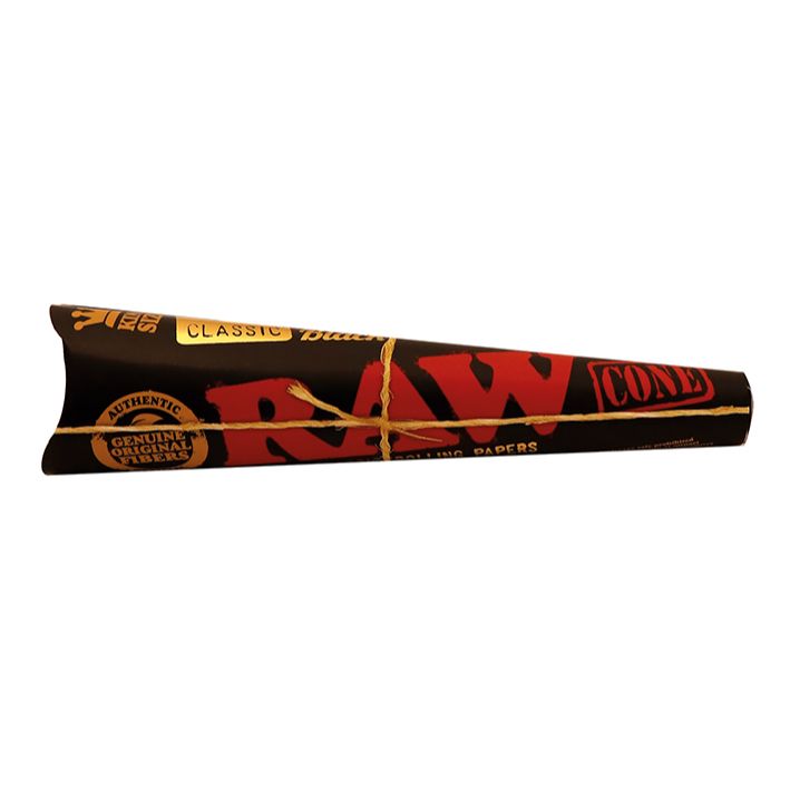 RAW Cones Black King Size 3pk | 32 pcs Display